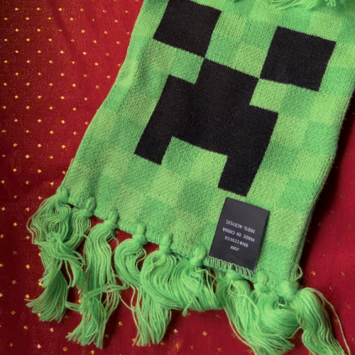 Minecraft Creeper Scarf | Shopee Philippines