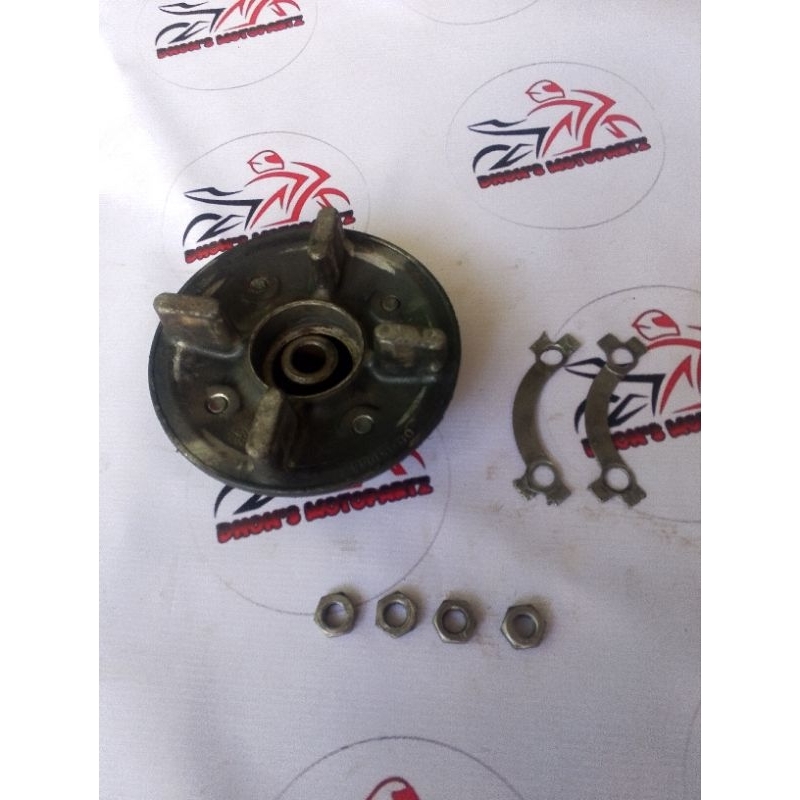 SPROCKET FLANGE HUB ROUSER 135 LS Secondhand genuine | Shopee Philippines
