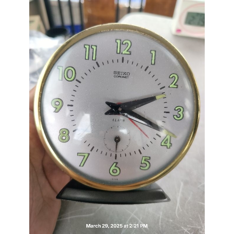 Vintage Branded Table Clock Wind Up Clock Japan surplus | Shopee ...