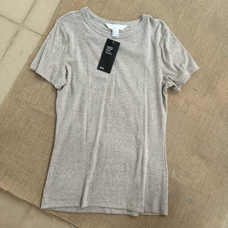 H M Divided Plain Basic Tee for Womens