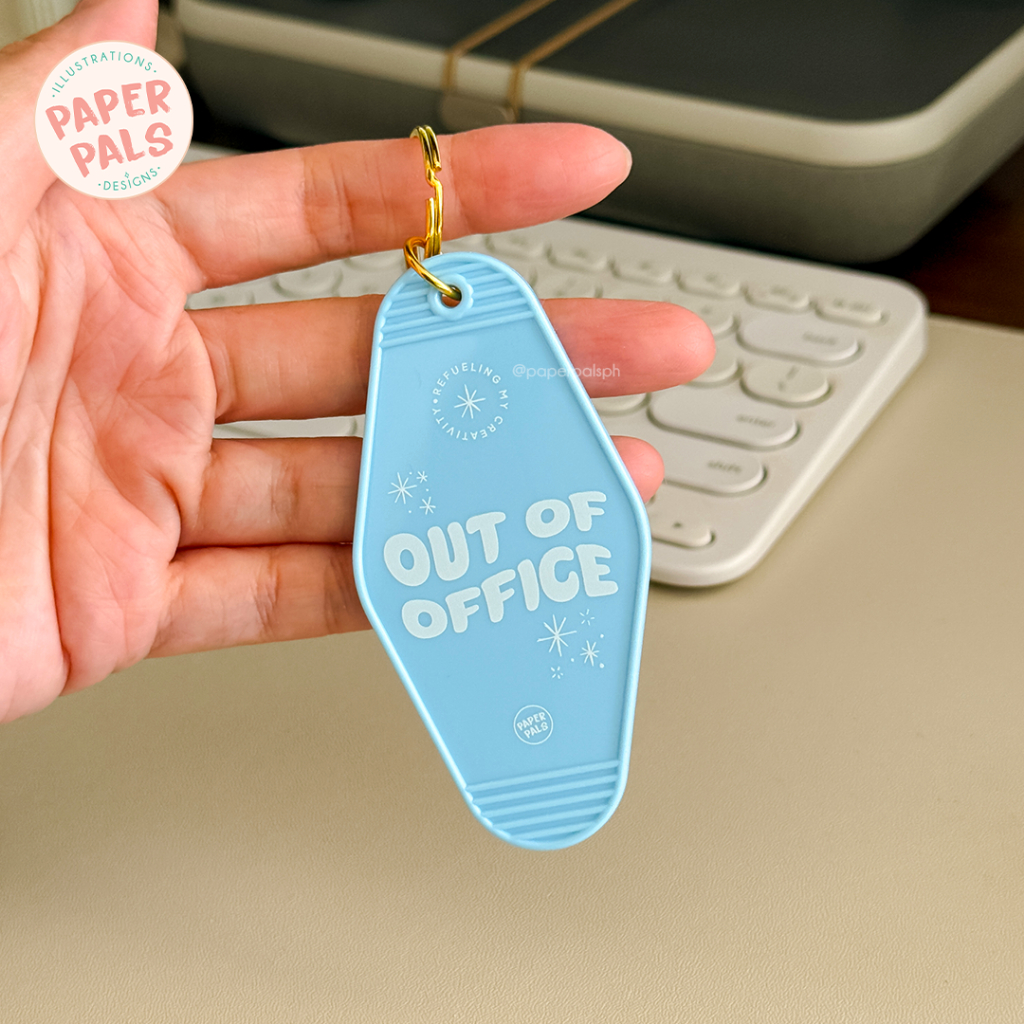 Out Of Office Keychain Aesthetic Keychain, Vintage Motel Keychain ...
