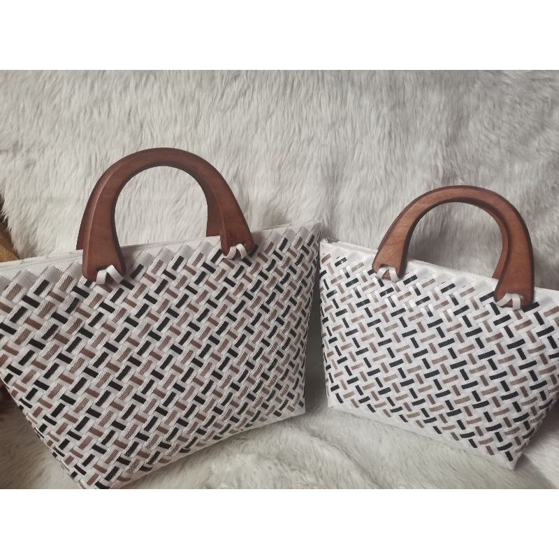 so-chic-bayong-women-bag-wood-handle-insert-design-small-size-shopee