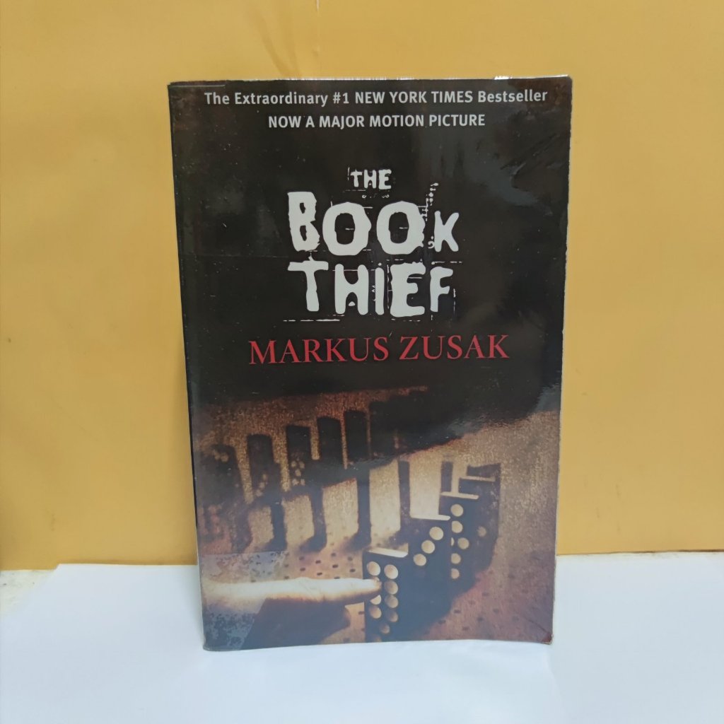 The Book Thief by Markus Zusak (Secondhand Preloved Book) | Shopee ...
