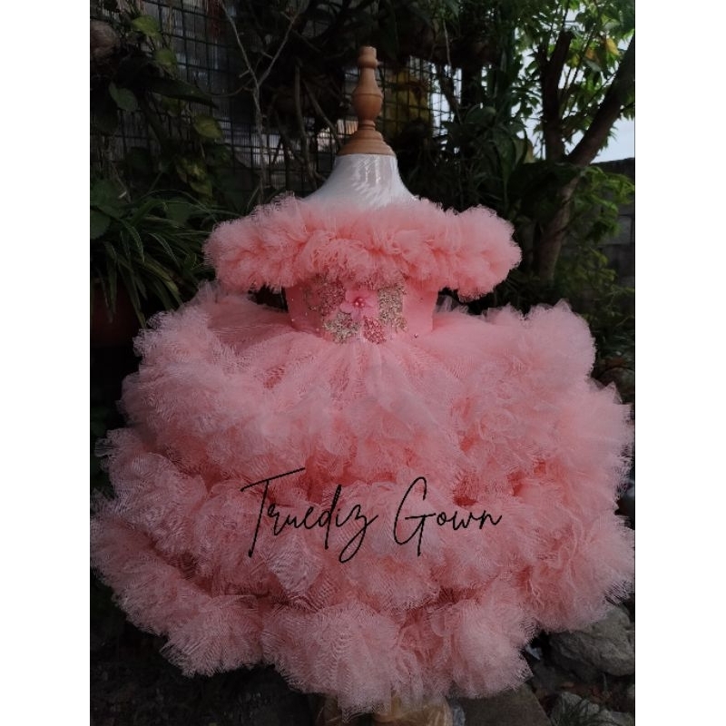 truediz Gown /offshoulder ball gown full raffles | Shopee Philippines