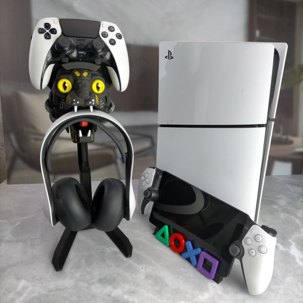 Cyber Black Cat Controller and Headset Holder Desktop Display or Wall ...