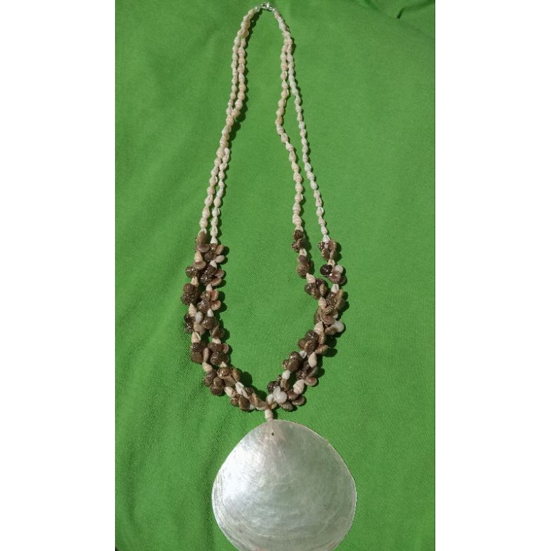 common button shell garland with raw Capiz double strand | Shopee ...