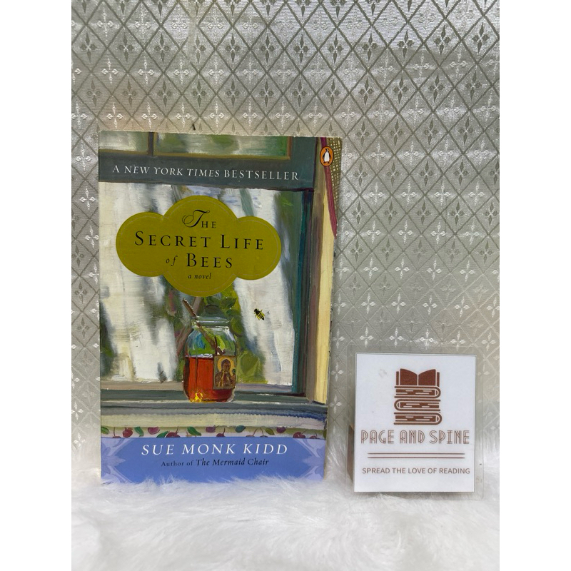 Preloved THE SECRET LIFE OF BEES | Sue Monk Kidd | TPB | Classics ...