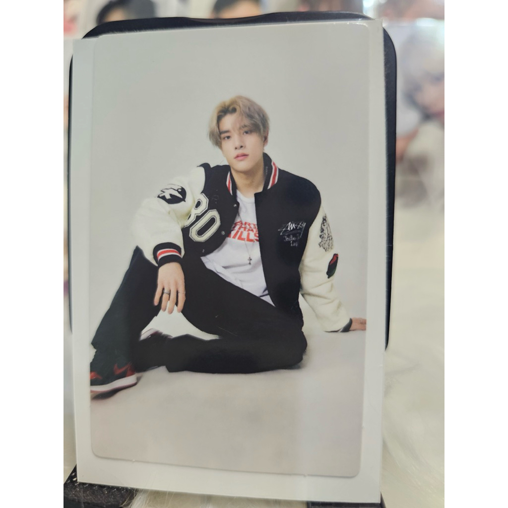 ENHYPEN JAKE RANDOM OFFICIAL PCs | Shopee Philippines