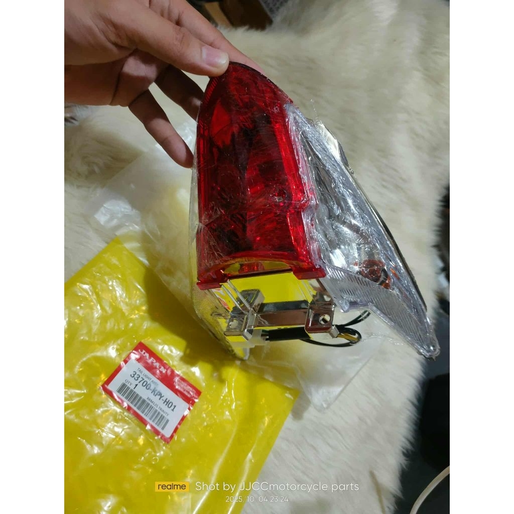 TAIL LIGHT ASSY for XRM125 Fi/RS125 Fi (33700-KPY-H01) JAPAN OEM ...