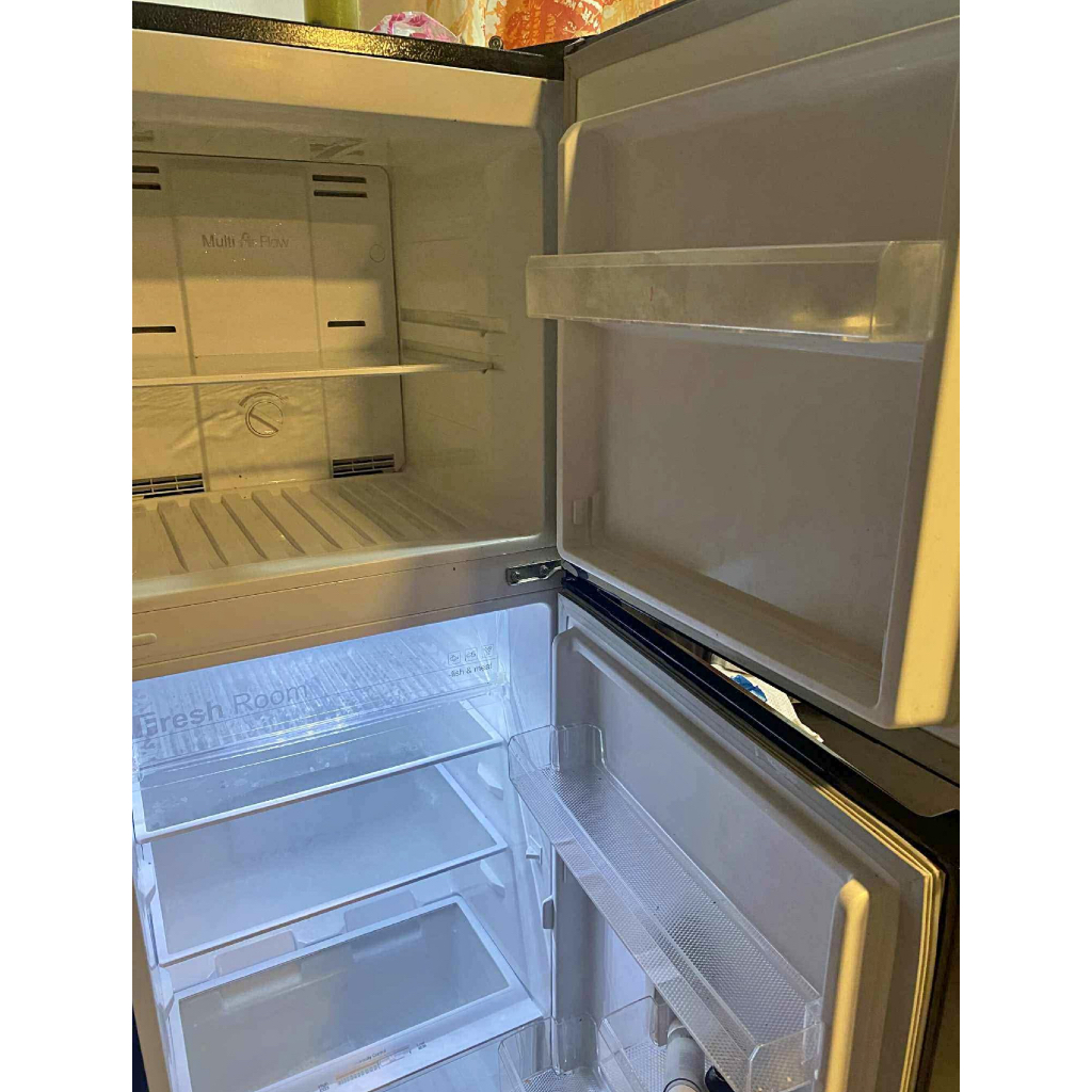 Everest 7.8 cu ft / Dual inverter series / No frost / Two Door ...