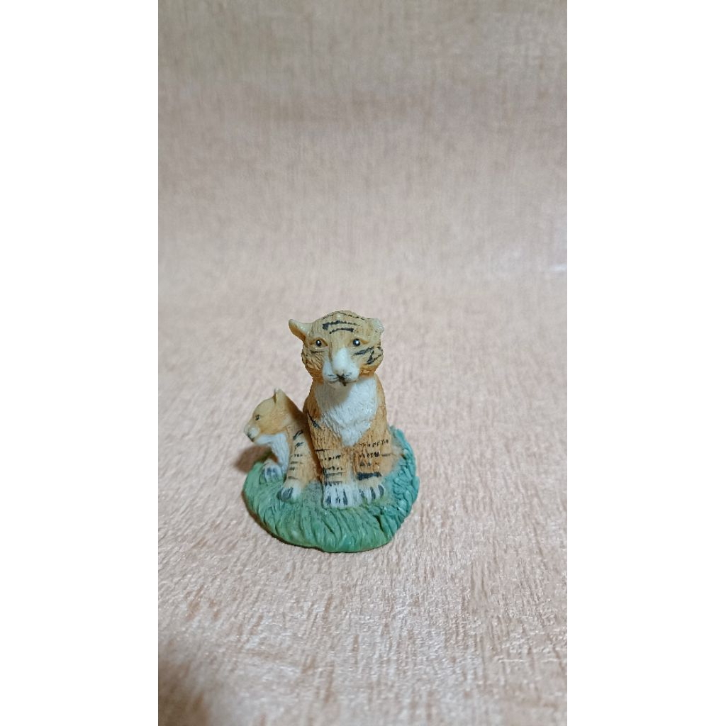 Miniature Tiger Cub & Kitten Figurine - Wild Cat Resin Collectible ...