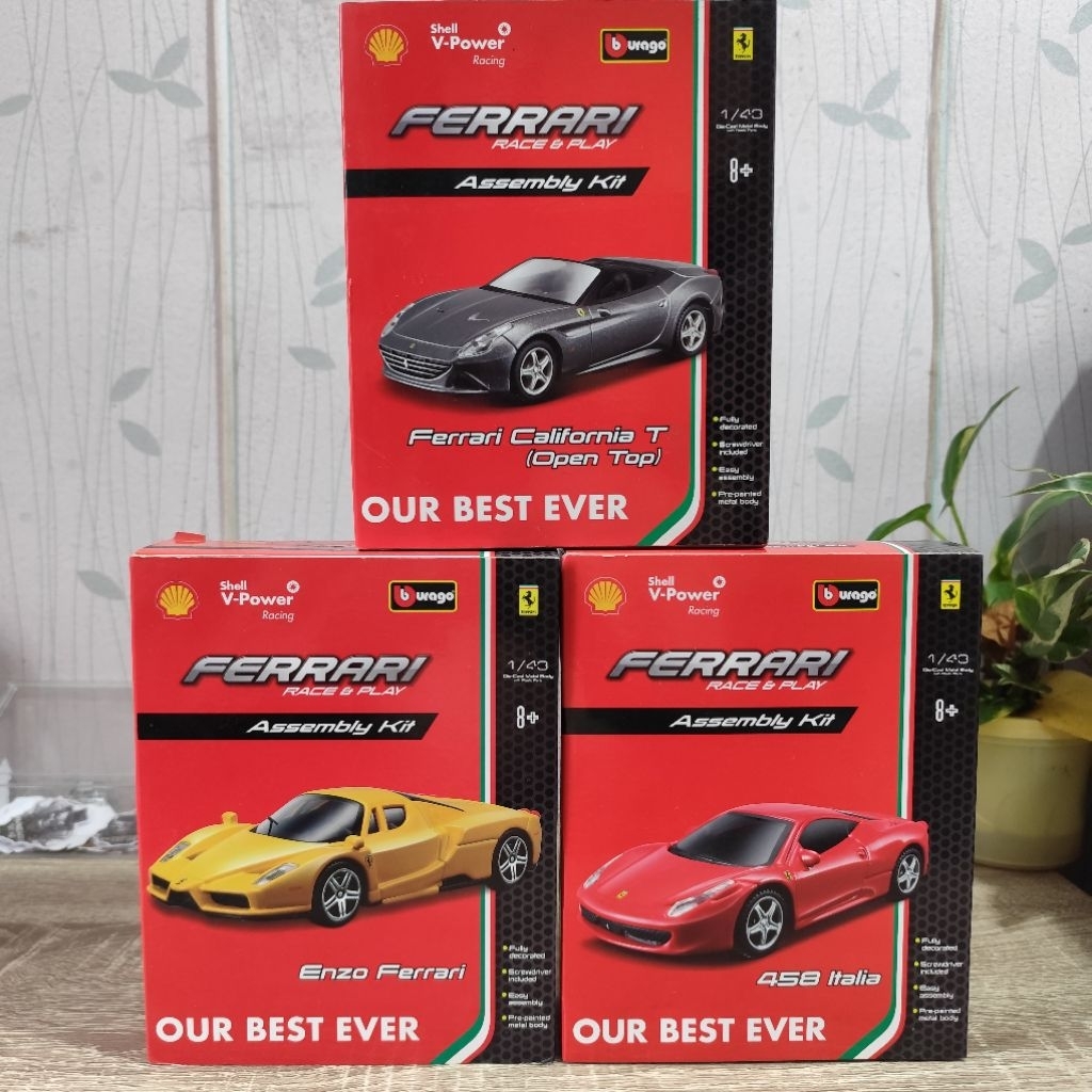 Shell x Burago x Ferrari Collaboration - 1:43 Scale Ferrari Race and ...