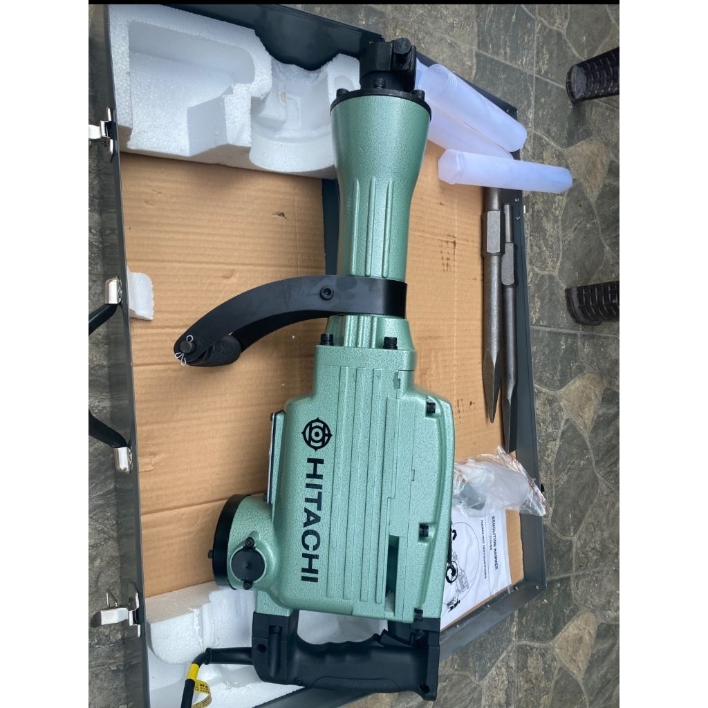 ELECTRIC DEMOLITION JACKHAMMER model HITACHI (PH65A) | Shopee Philippines