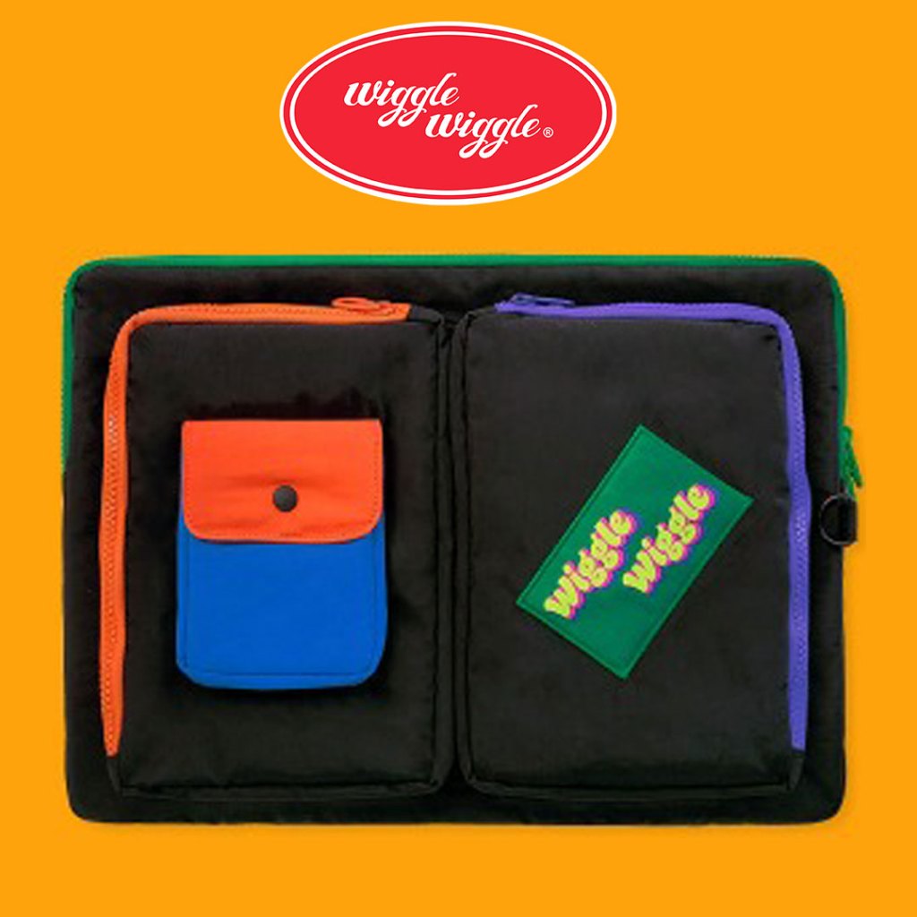 Wiggle Wiggle Pocket Laptop Pouch, Black | Shopee Philippines