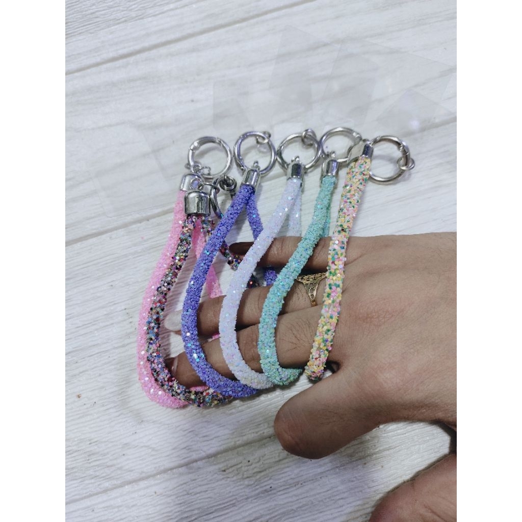 sparkling glitter loop keychains/lanyard/tali | Shopee Philippines