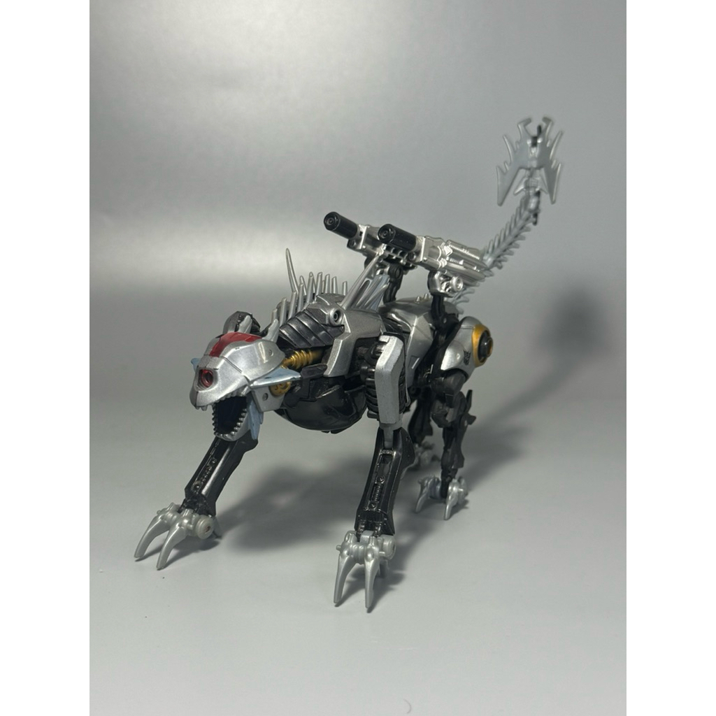 Transformers HFTD Ravage Deluxe Class Action figure Hasbro robot toy ...