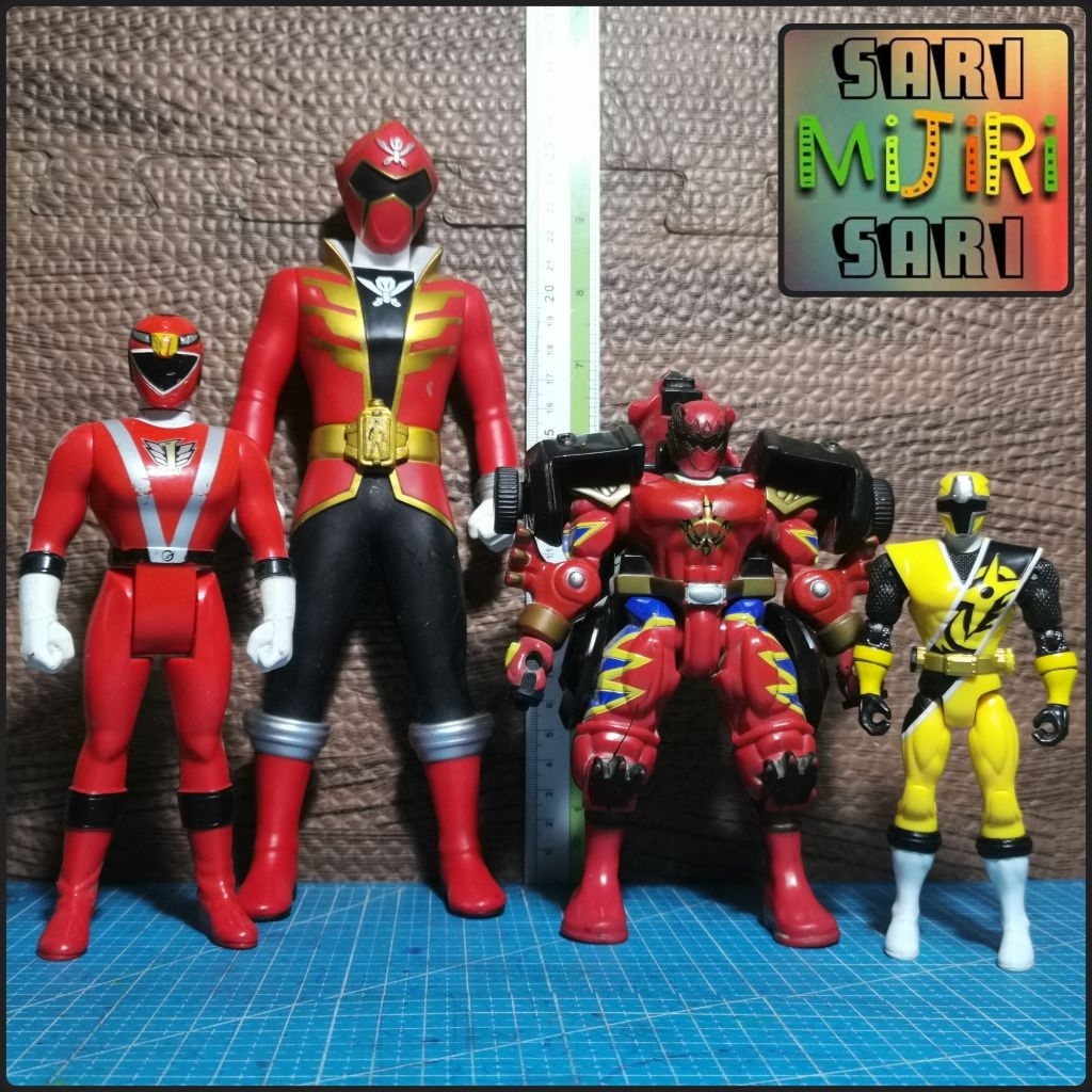 Super Sentai Power Rangers Dino Thunder Red Ranger Mezodon ° Gokaiger ...