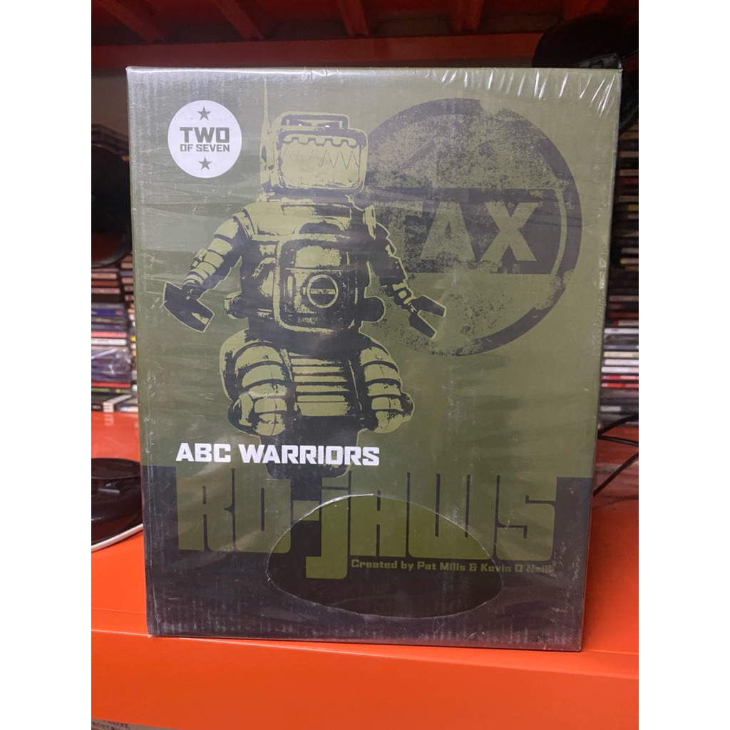 threeA 2000AD ABC WARRIORS RO-JAWS Vinyl Figure 3a ART Toy Ashley Wood ...