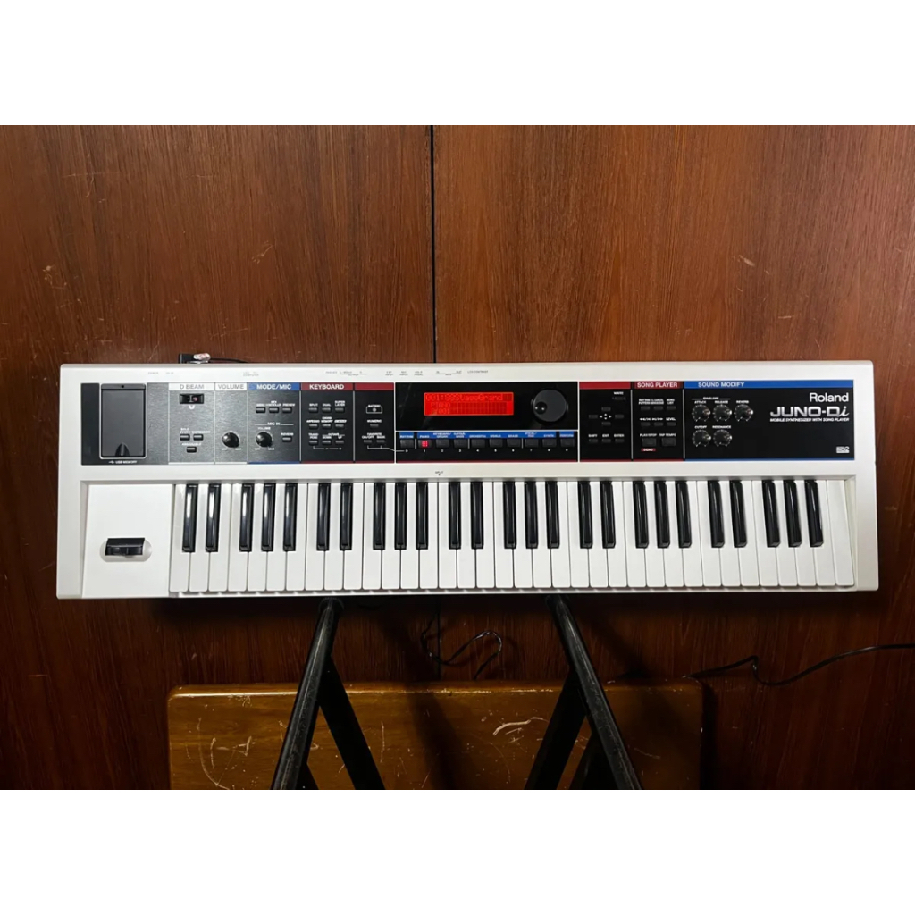 Roland Juno-Di Portable 61-key Mobile Synthesizer White color w/ gig ...