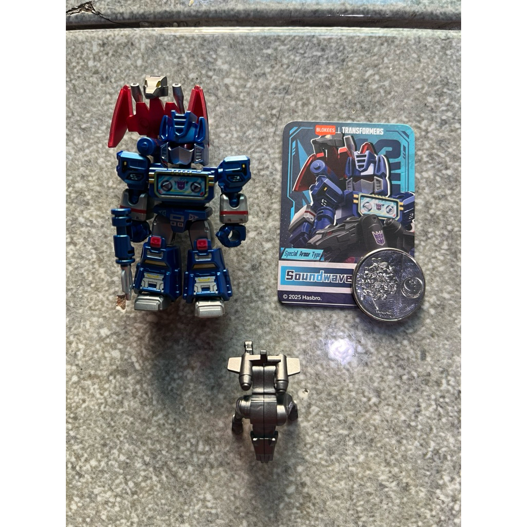 Blokees special armor type chase transformer soundwave defender version ...