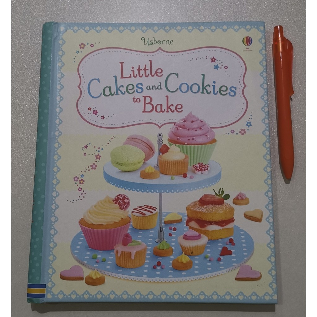 Preloved Baking book * LITTLE CAKES and COOKIES to BAKE | Shopee ...