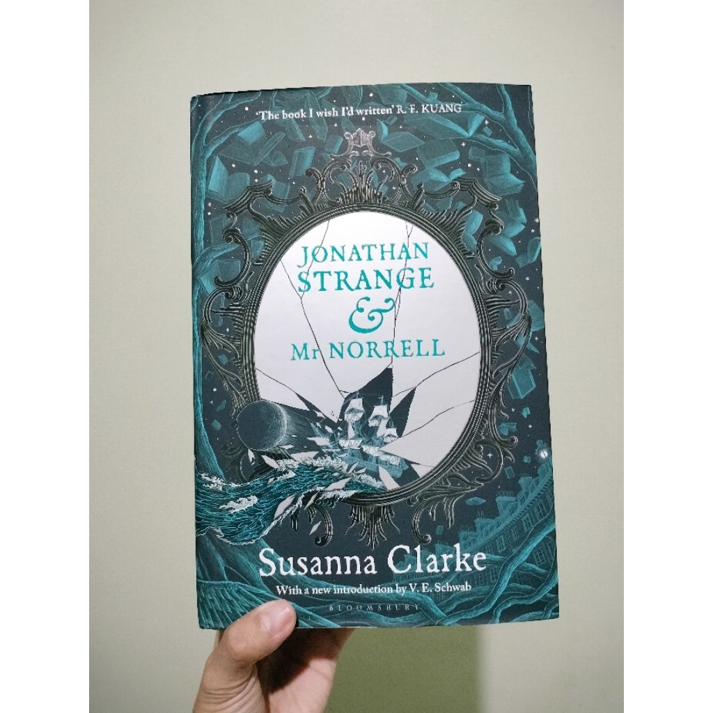 Jonathan Strange & Mr. Norrell (Strange & Norrell #1) by Susanna Clarke ...