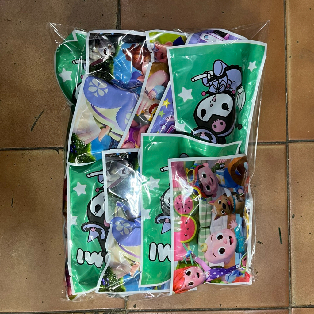 12 Pieces Random Assorted Sweet Gift Pack Giveaways | Shopee Philippines