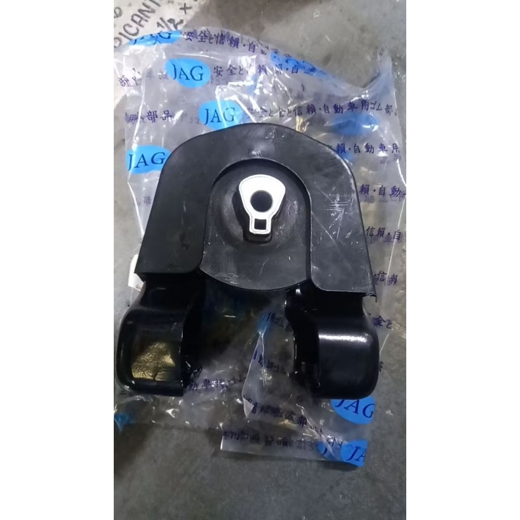 Engine Support - Rear Kia Carnival (2006-2012) | Shopee Philippines