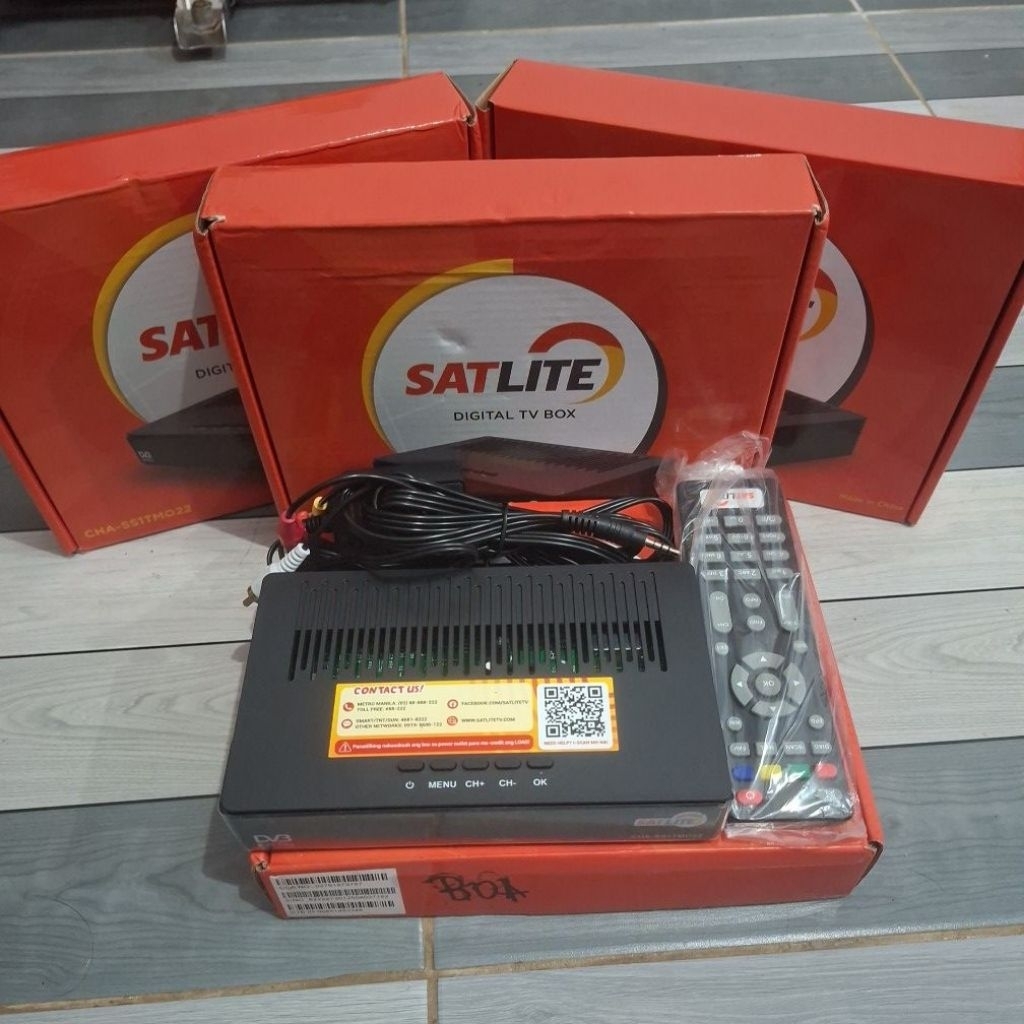 Satlite Digital TV box Complete accesories no free load | Shopee ...