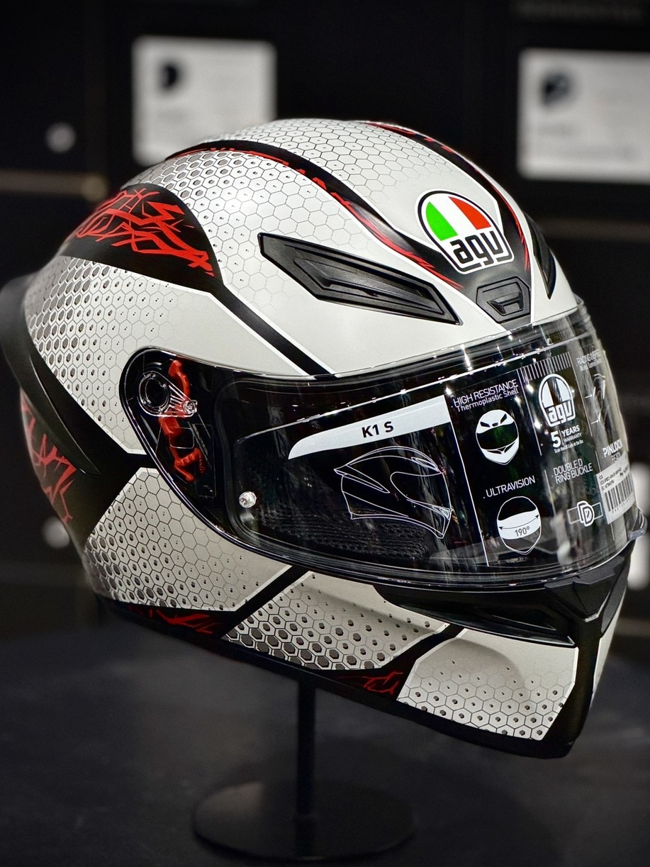 agv k6 minimal pure Prilba AGV K6 Minimal Pure Matt Black White Red