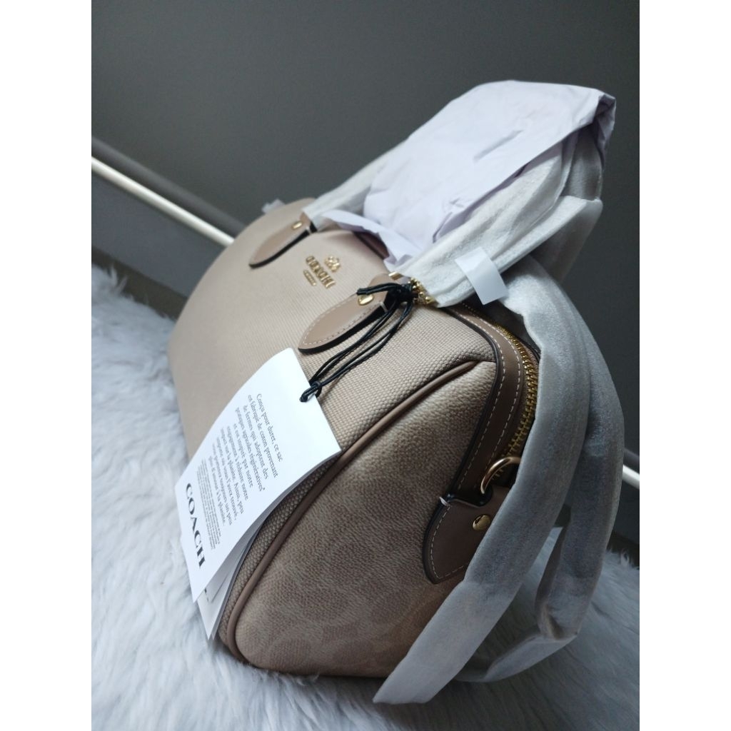 adidas energy backpack jc penny Bag, Alumina Beige/Onix Grey/Rose Gold, One Size Sports & Outdoors Feelfree Moken PDL Leather Backpack Coach Man Size:10KG the Elevate Print Pack