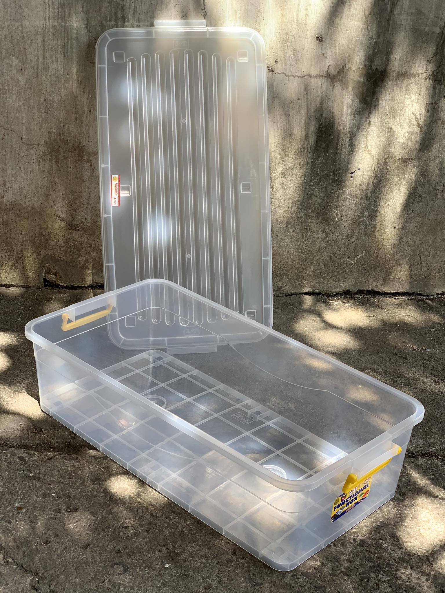(#5555) 110 Liters J&T clear Master Storage Box Under bed box | Shopee ...