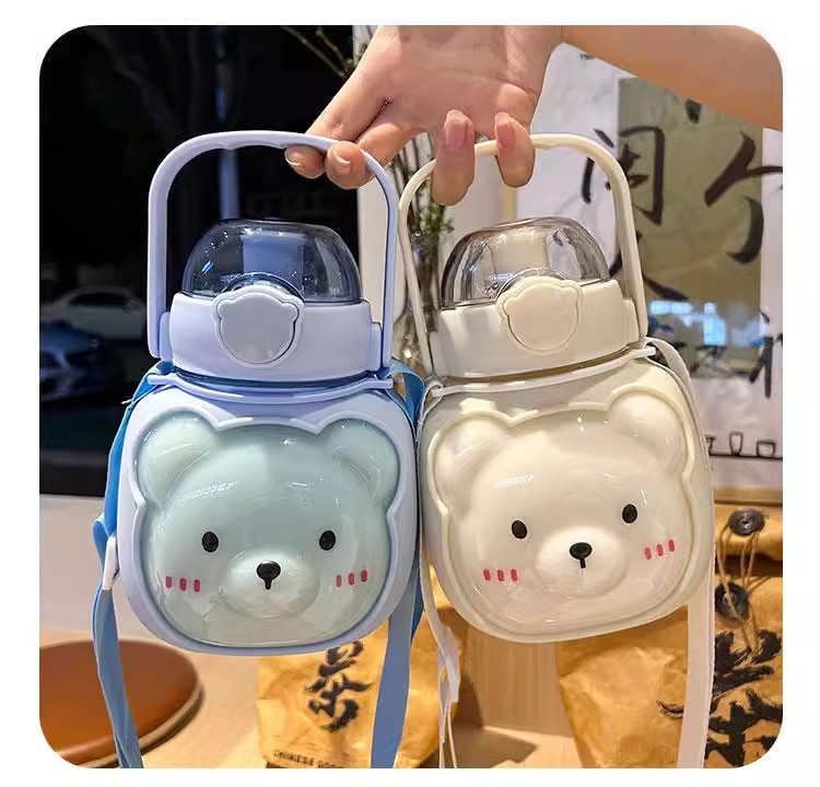 1000ml Cute Bear Water bottle with straw for kids Cartoon Travel Straw ...