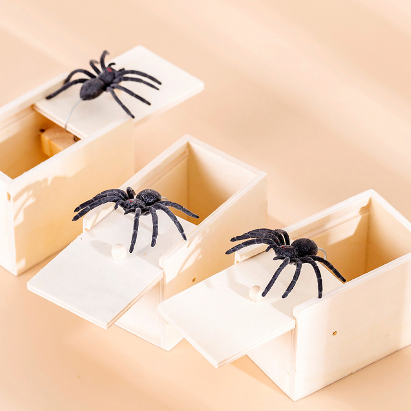 Spider Scare Prank Box Pop Out Rubber Spider Handmade Wooden Scare Box ...