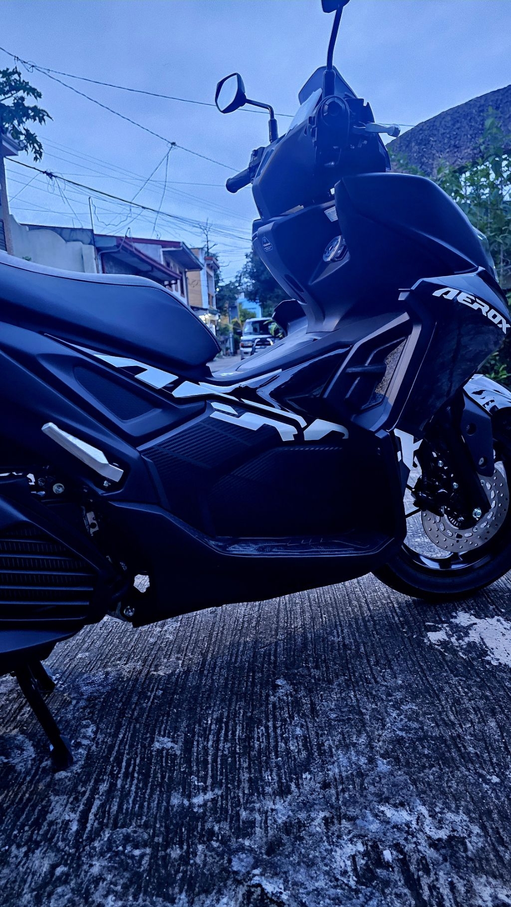 Aerox V3 Cutout Side Sticker for Left and Right Sides - Aerox V3 Side ...