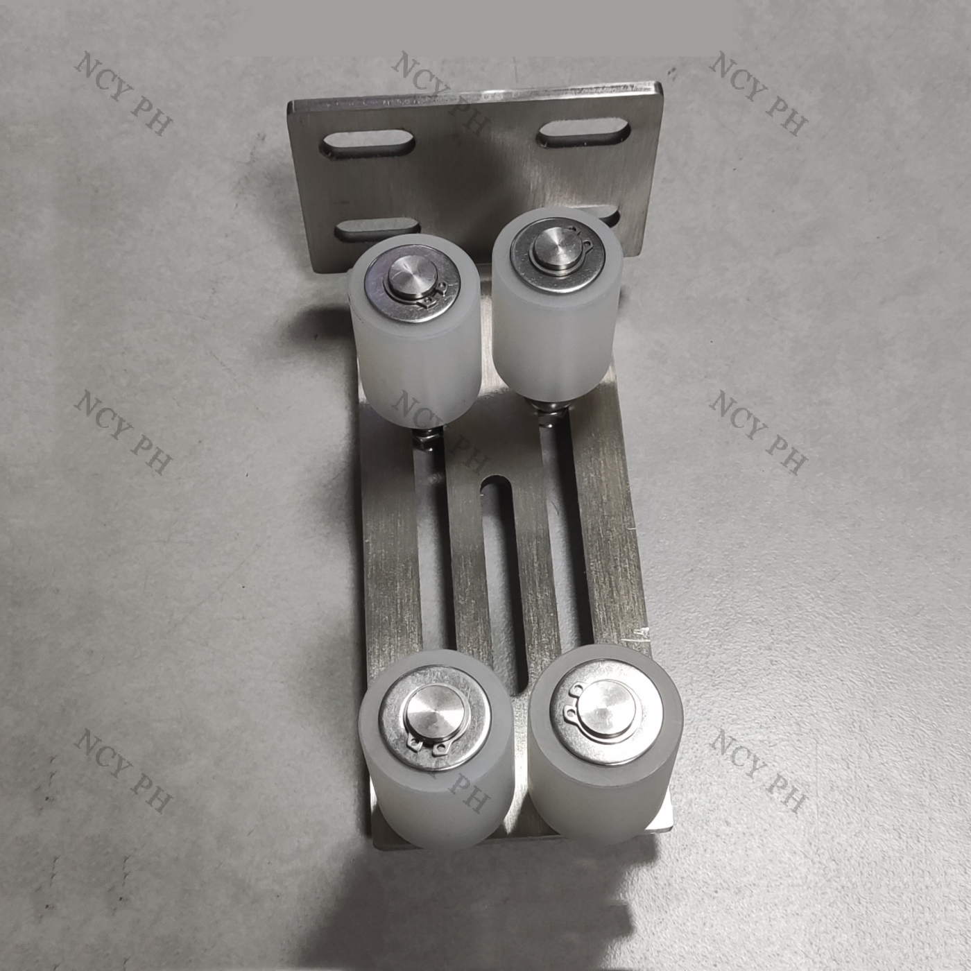 COD stainless Sliding Gate Top Guide Roller set with L bracket | Shopee ...