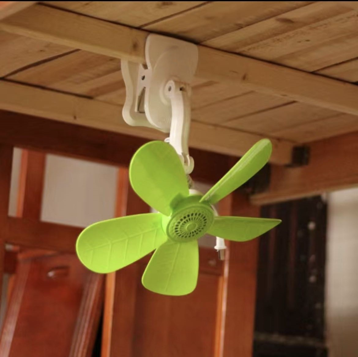 Clip Fan - 5 Blades Power Saving Silent Cooler Electric Fan | Shopee ...
