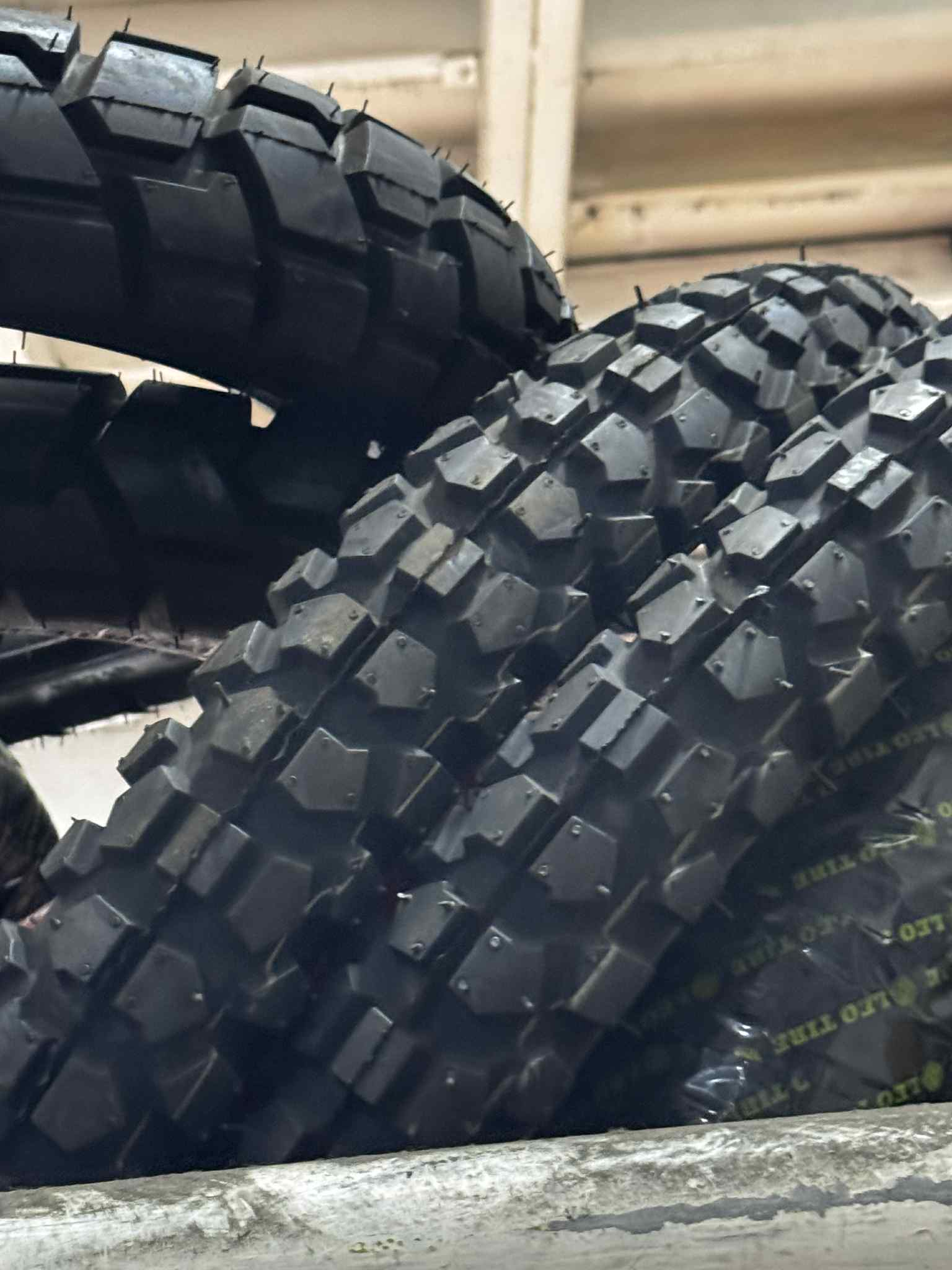 LEO DUROMAX 2.75 x 21 DAILY USE TIRES HIMAX LEO TIRE 90/90-14(tubeless ...