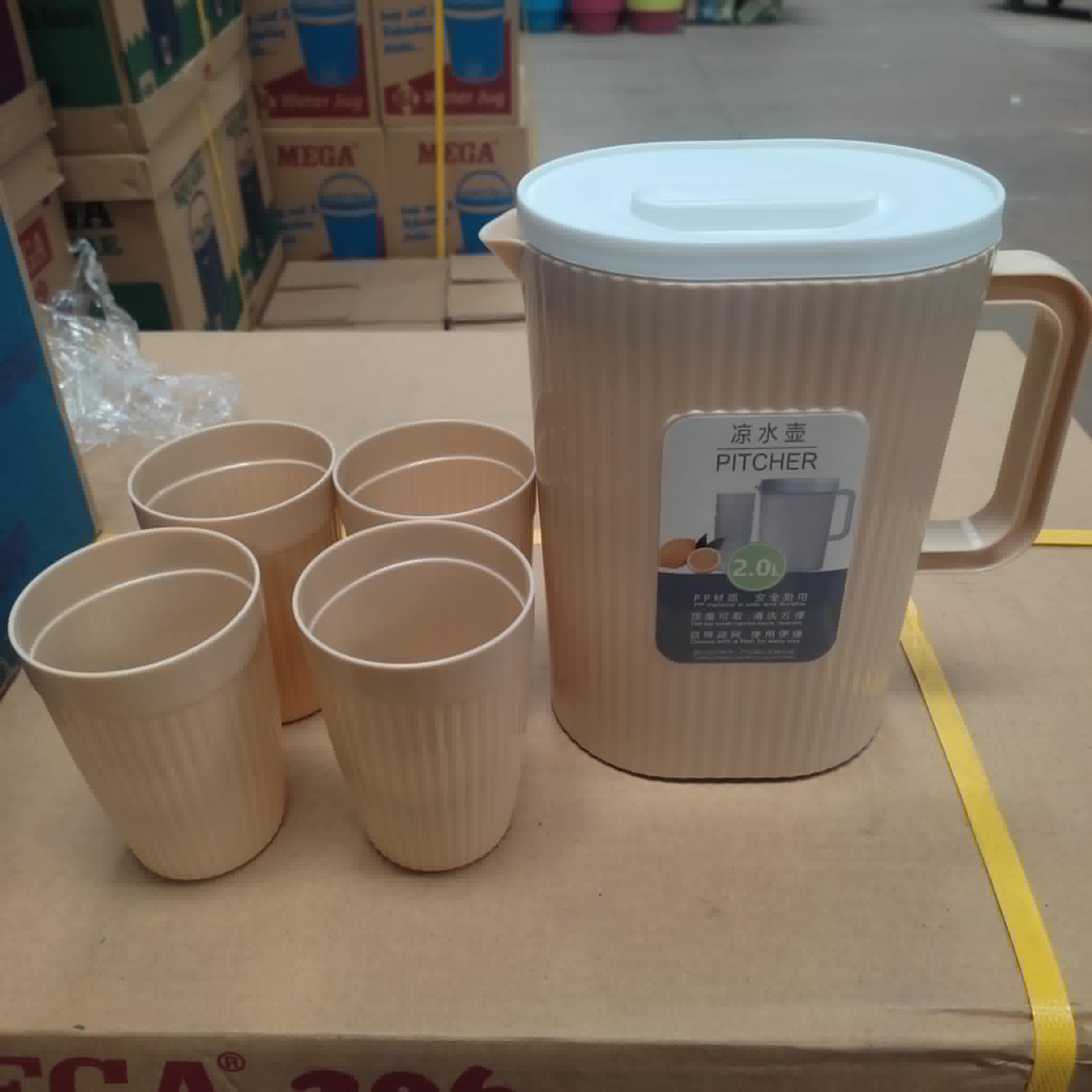 BIG SIZE Pitcher with 4 Cups Large High Quality Fiberglass Pitcher with ...