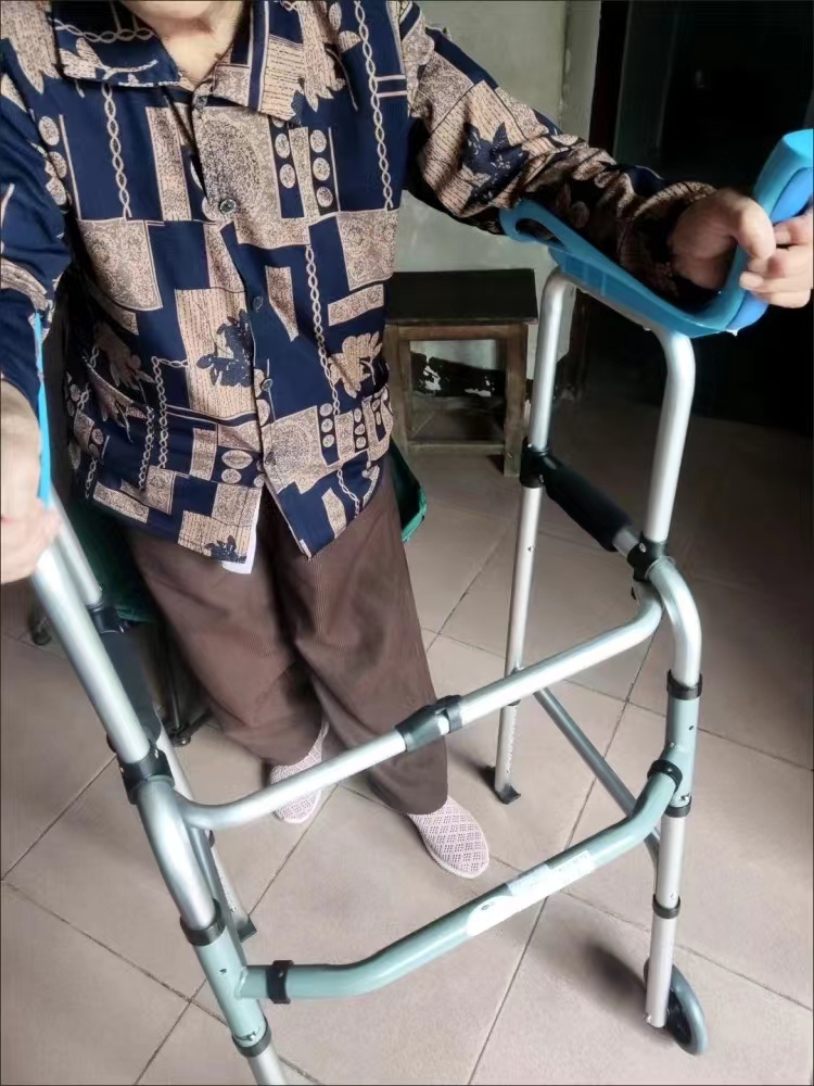 Elderly Walker Crutches Stainless Steel Folding Torque Walker for ...