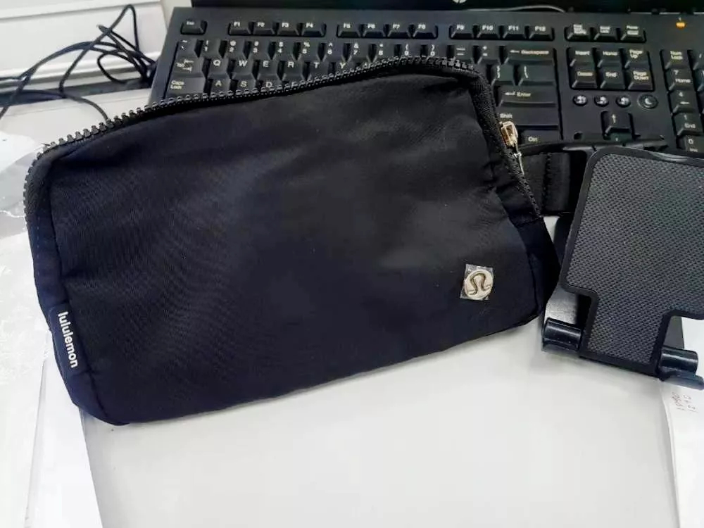 Multifunctional Mobile Phone Storage Bag Outdoor Equipment Running ...