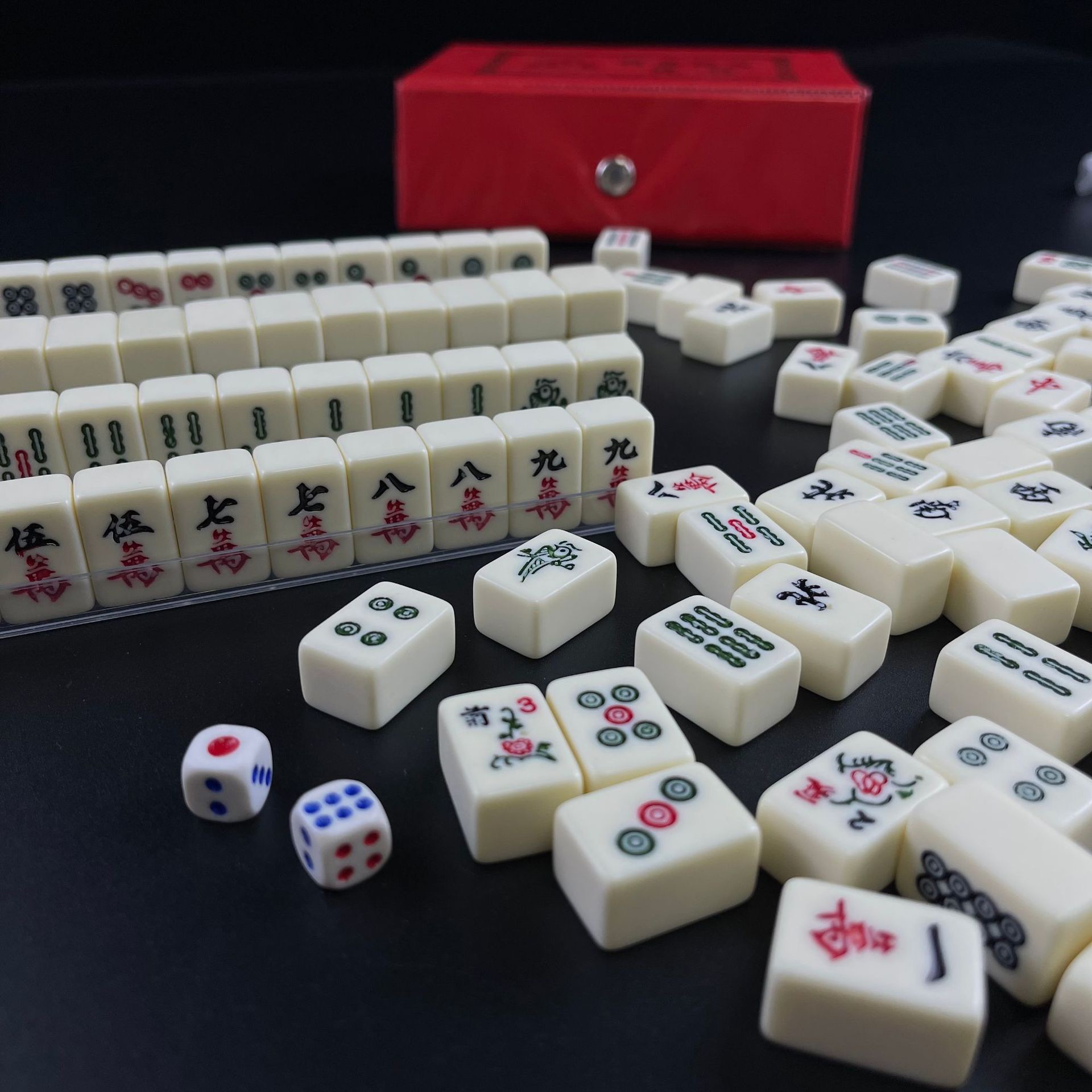 Chinese Mini Mahjong Travel Game Set with 2 Extra Small White Tiles and ...
