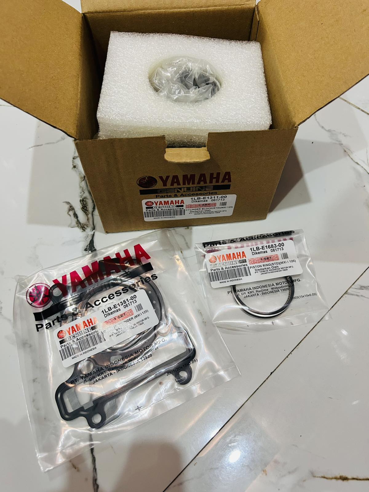 YAMAHA MXI 125 FI STD CYLINDER BLOCK SET INDONESIA 1LBE131100 GENUINE ...