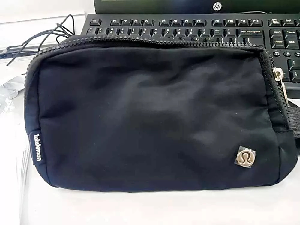 Multifunctional Mobile Phone Storage Bag Outdoor Equipment Running ...