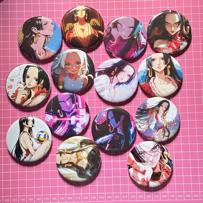 ONE PIECE Button Pins Collectibles Souvenirs Gifts Giveaways | Shopee ...