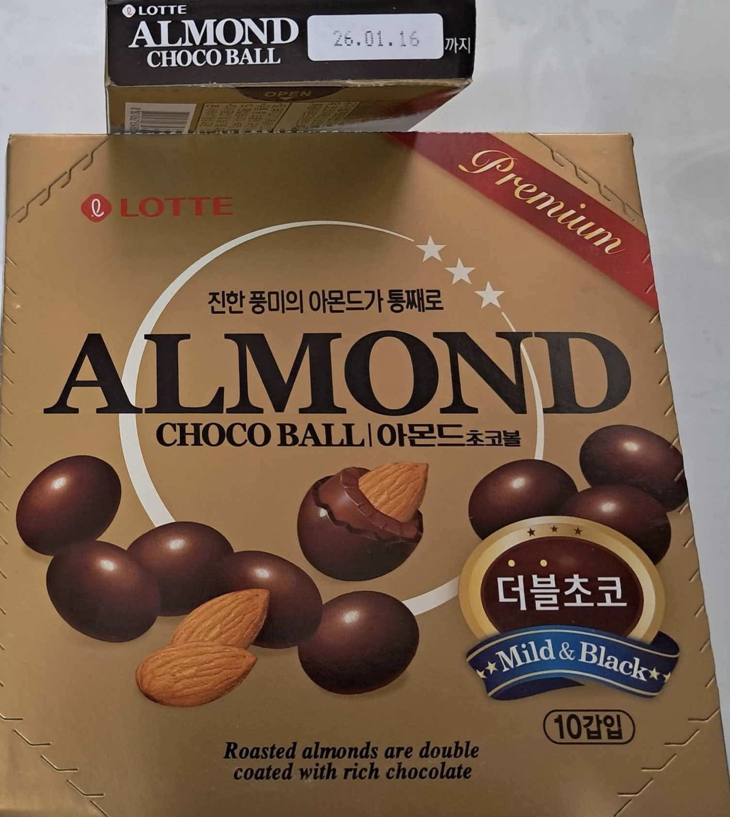 Lotte Almond Choco Ball 46g snack pack of 3/6/10 packs (good until 2026 ...