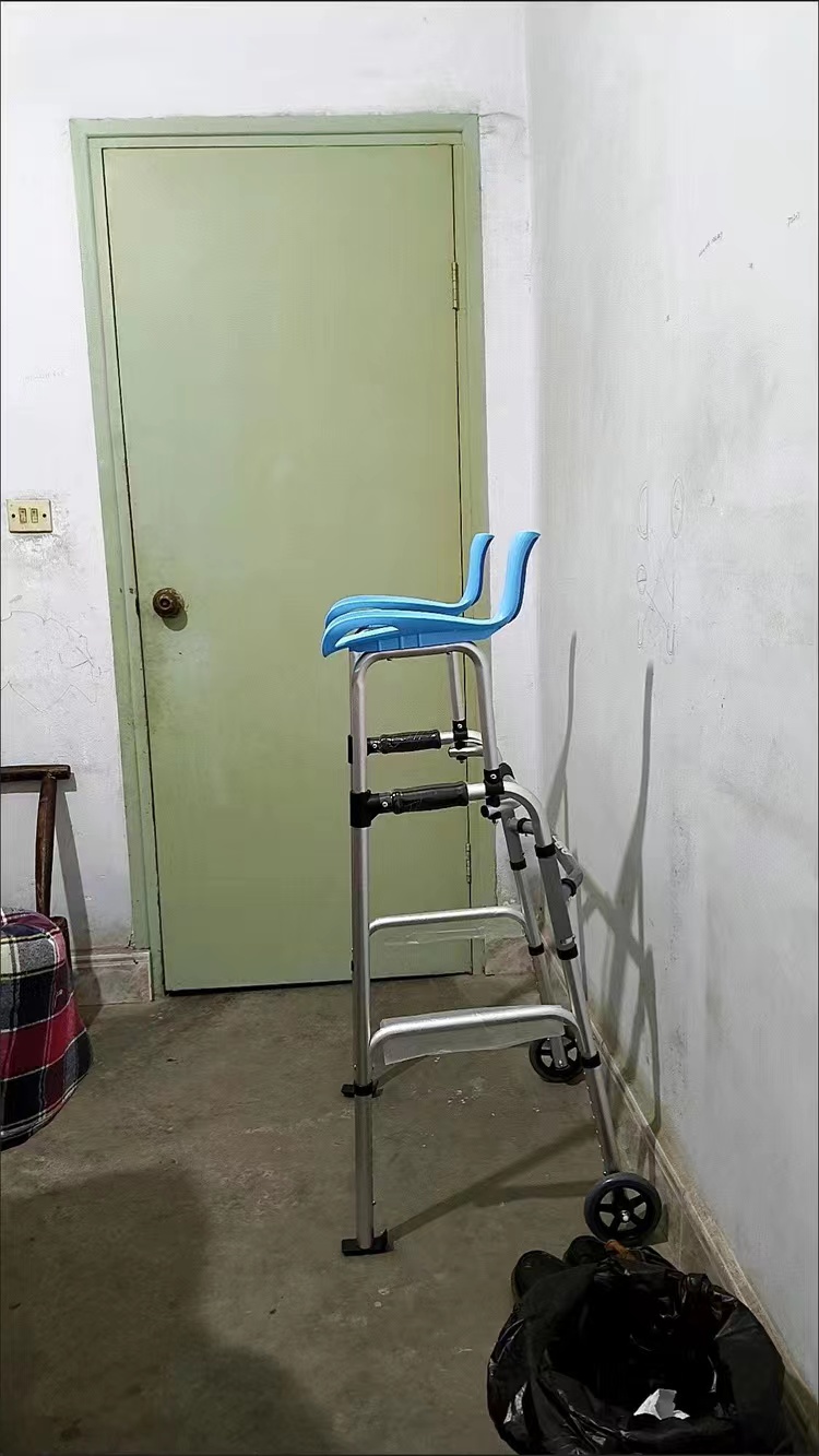 Elderly Walker Crutches Stainless Steel Folding Torque Walker for ...