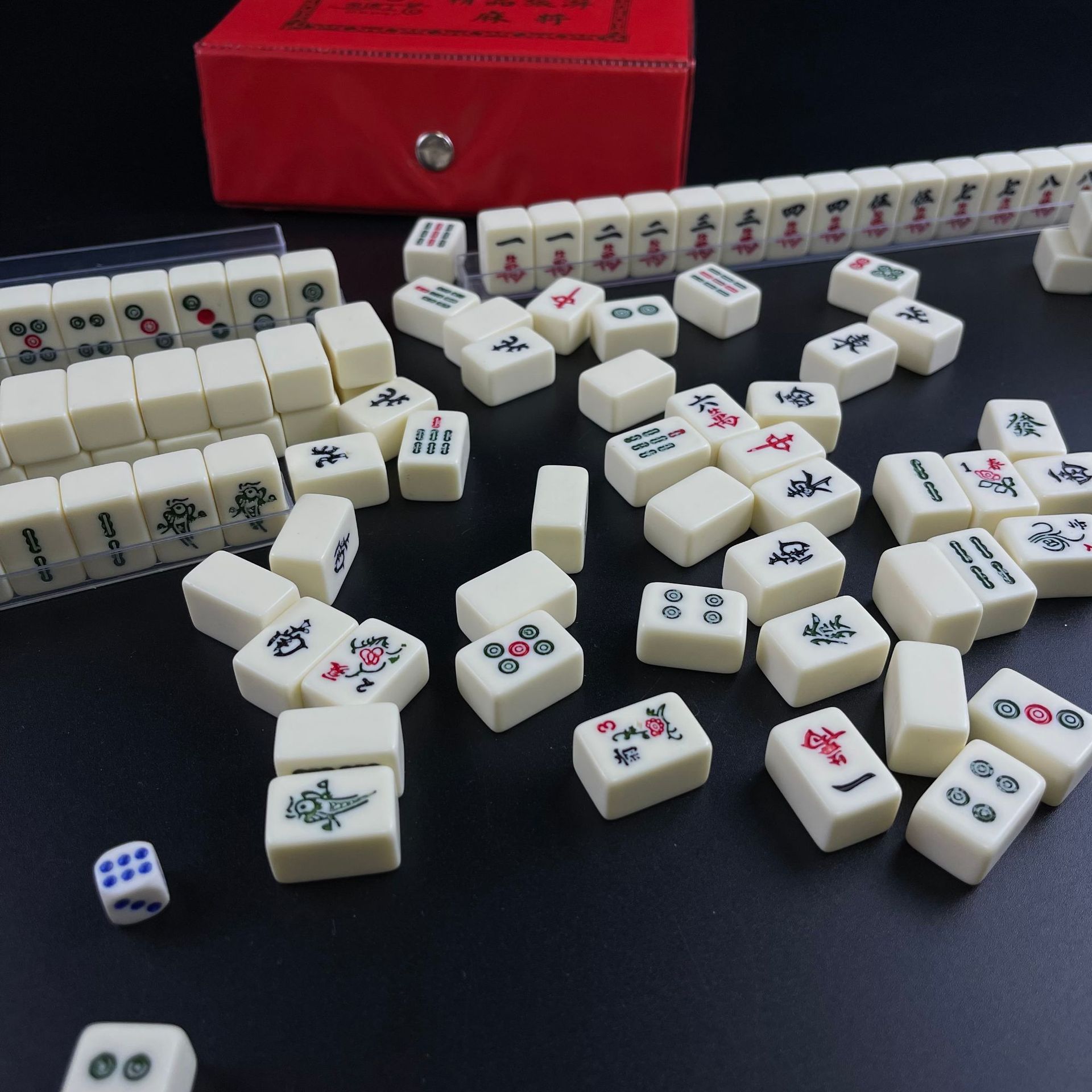 Leisure and entertainment MahjongChinese Mini Mahjong Travel Game Set ...