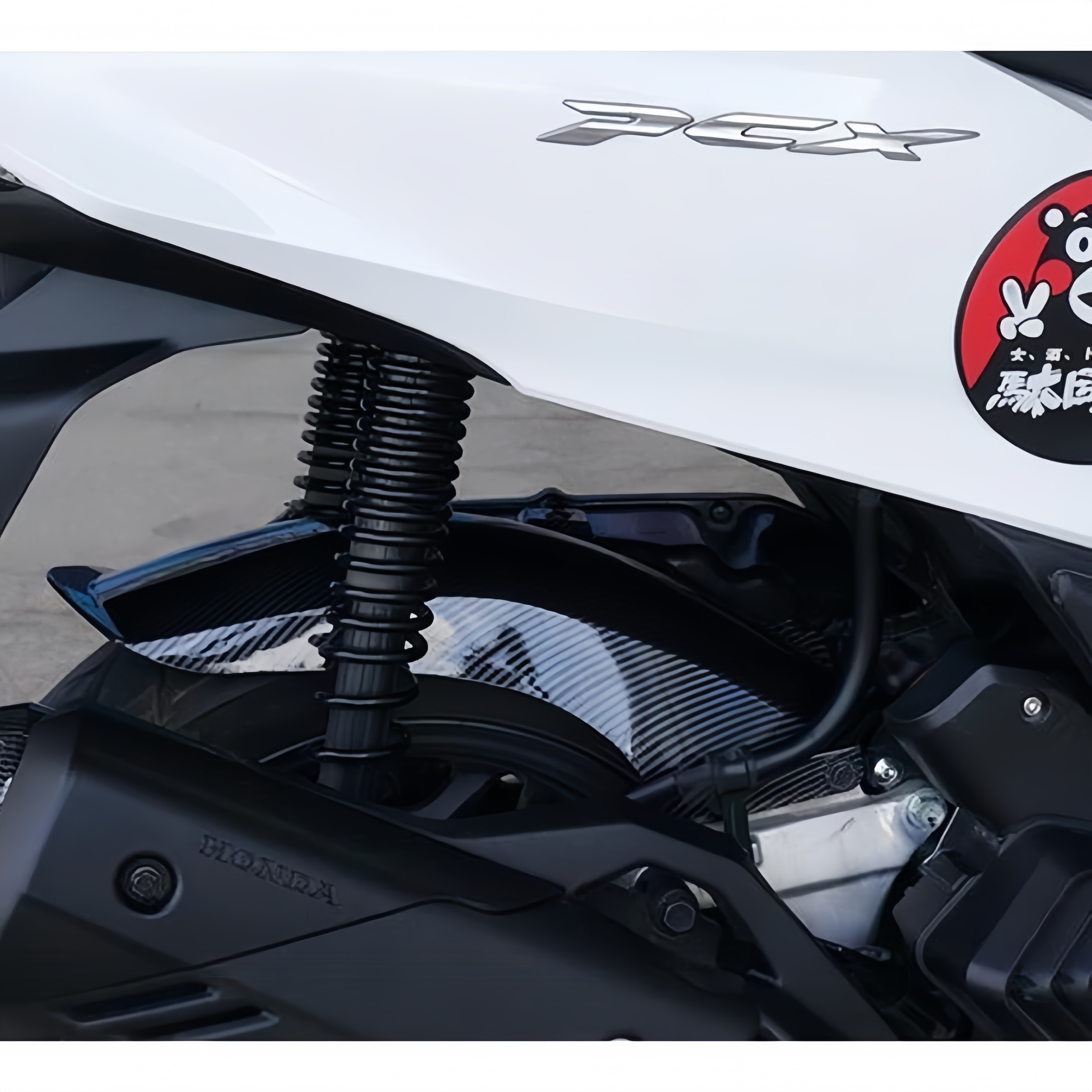 ADV 160/PCX 160 REAR TIRE HUGGER LONG REAR FENDER MUD GUARD Suitable ...
