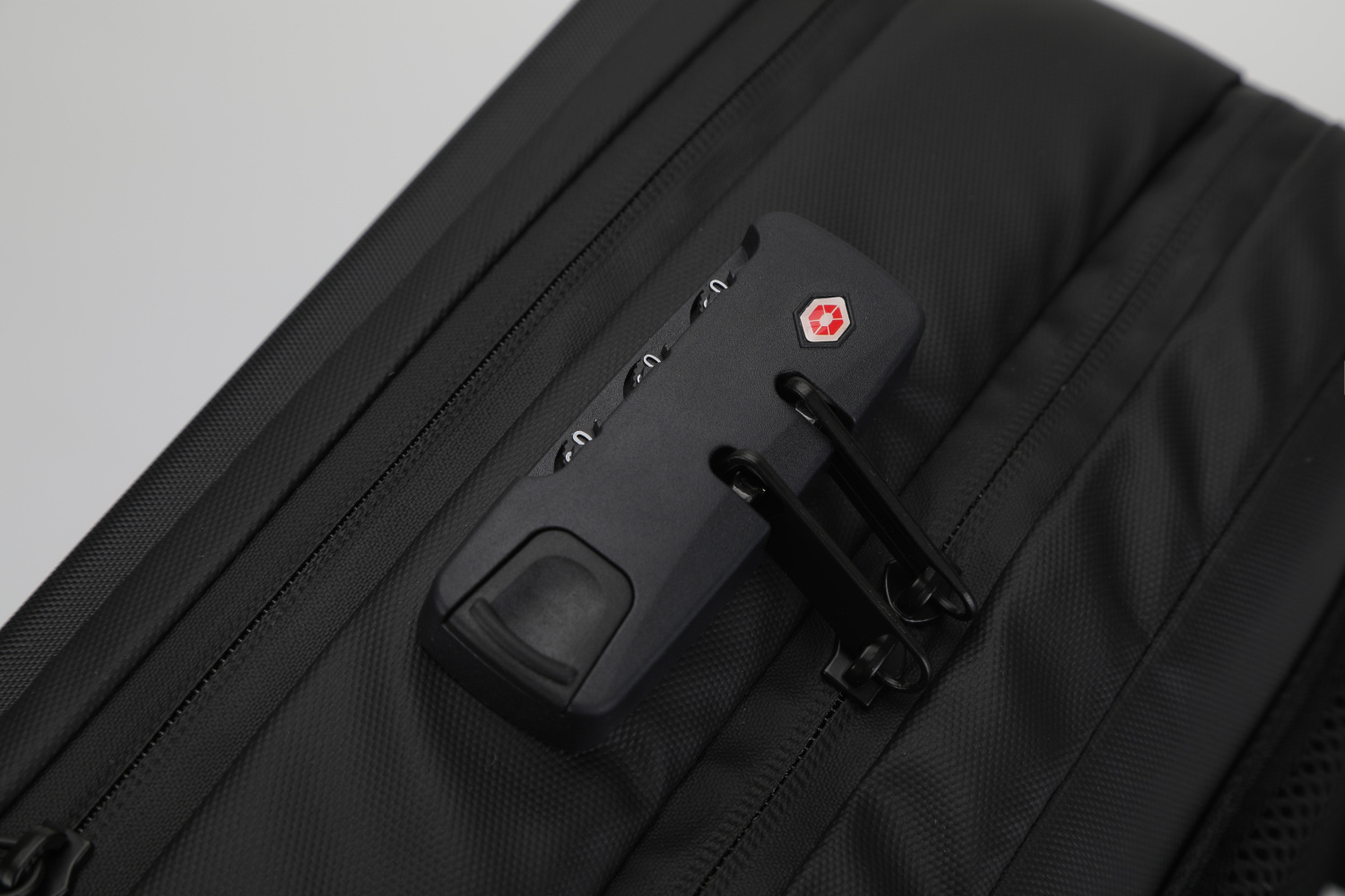 Men's backpack PC ABS hard case computer bag anti-theft backpack men's ...
